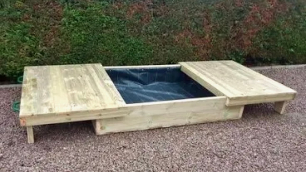 Sand Pits & Sand Areas